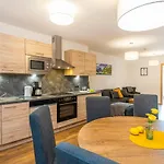 Alpenparks & Alpendorf Hotel *