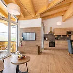 Alpenparks & Alpendorf Hotel