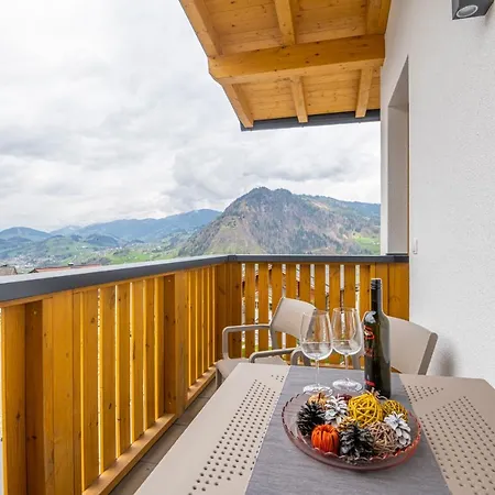 Alpenparks & Alpendorf Hotel *