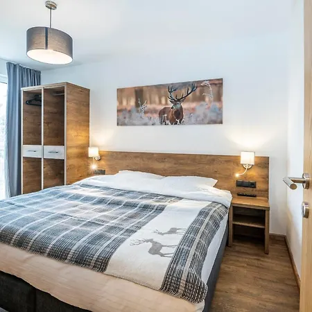 Alpenparks & Alpendorf Hotel *