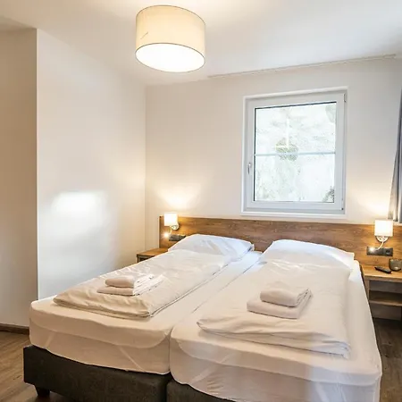 Alpenparks & Alpendorf Hotel