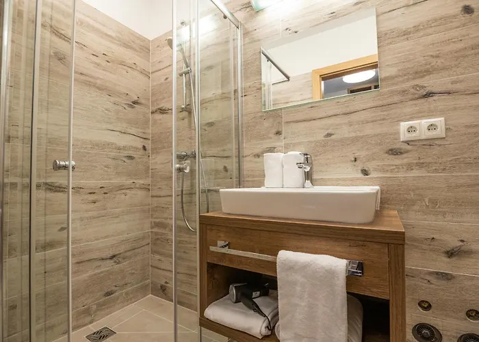 Hotel Alpenparks Hotel & Apartment Alpendorf *