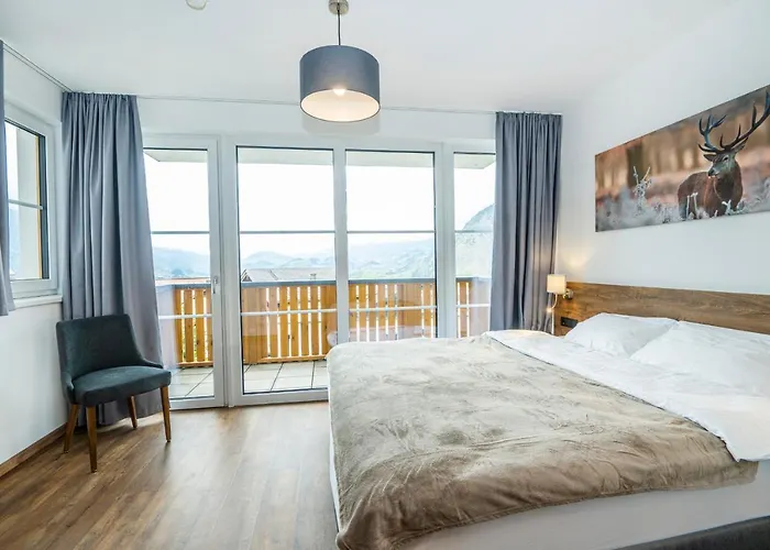 AlpenParks Hotel & Apartment Alpendorf Sankt Johann im Pongau